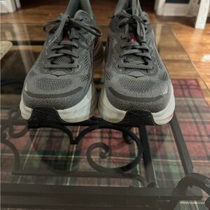 Men's Gray Athletic Shoes